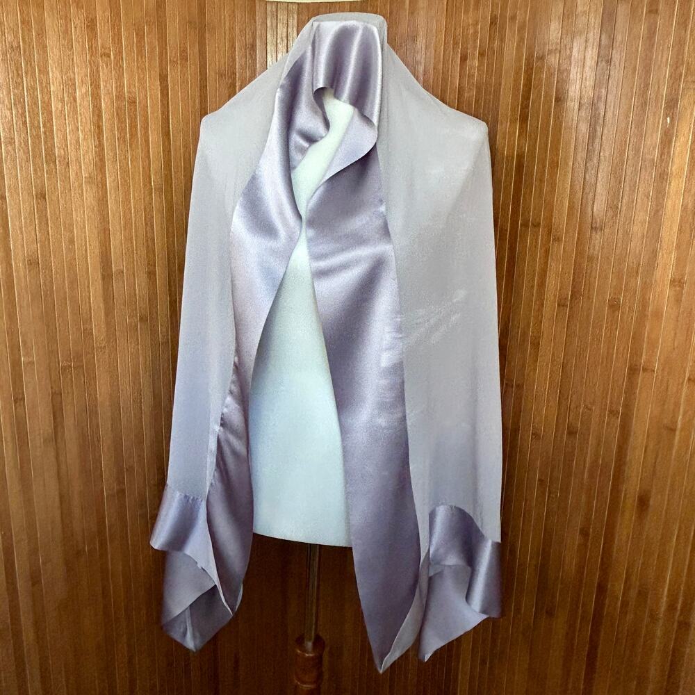 Vintage Linda Hutton For Bloomingdale's Silk Chiffon Lavender Shawl Scarf 33x66 - Picture 2 of 6